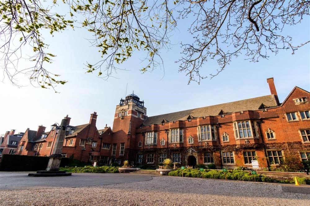 Westminster College Hotel Cambridge  Exterior photo